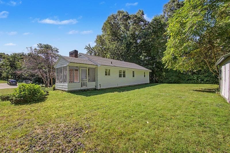 Single Family Residence at 11 Federal Street, Blackstone MA 01504, Blackstone, photo 4 of 32