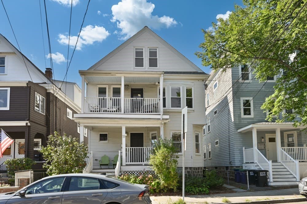 Condominium at 72 Lexington Ave # 3, Somerville MA 02144, Somerville, photo 2 of 32