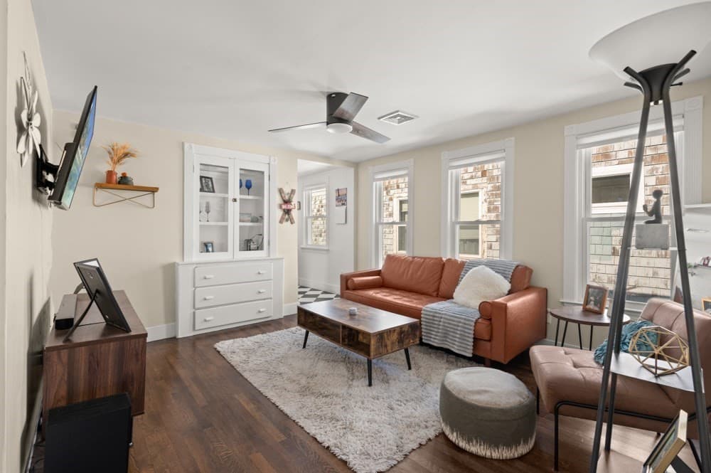 Condominium at 72 Lexington Ave # 3, Somerville MA 02144, Somerville, photo 4 of 32