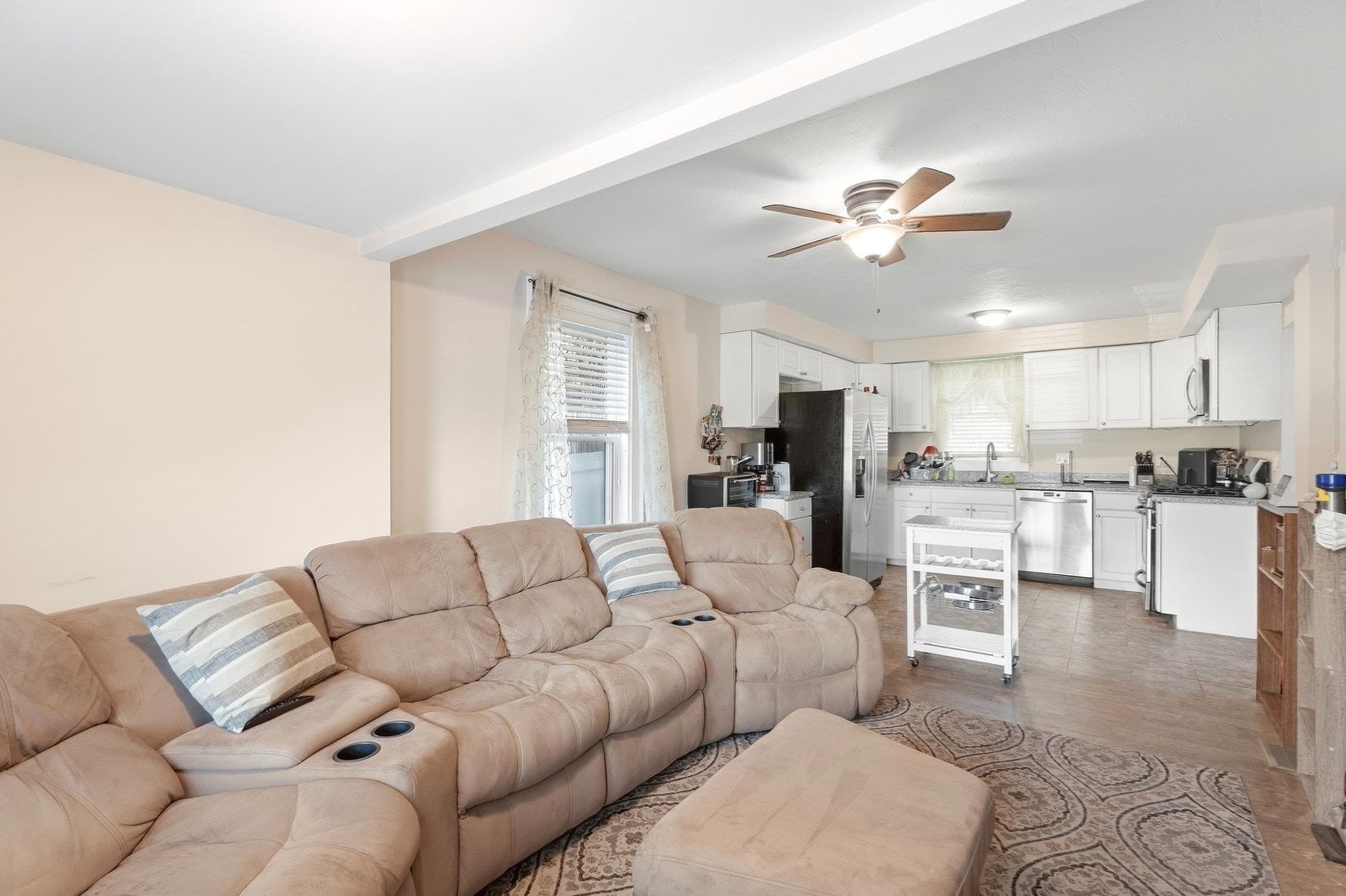 Single Family Residence at 9 Mechanic St, Haverhill MA 01830, Haverhill, photo 6 of 35