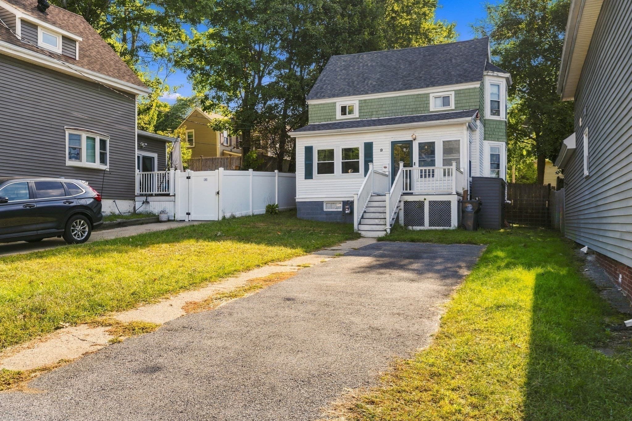 Single Family Residence at 9 Mechanic St, Haverhill MA 01830, Haverhill, photo 3 of 35