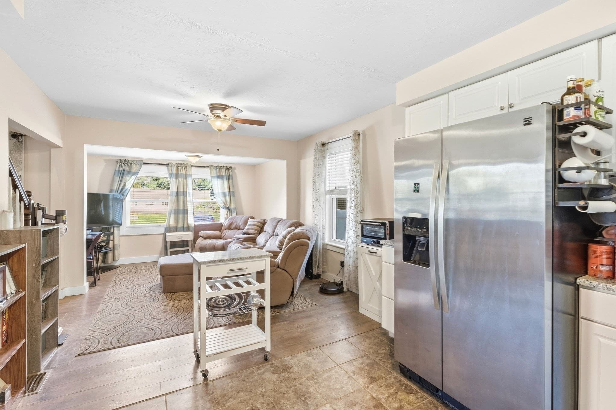 Single Family Residence at 9 Mechanic St, Haverhill MA 01830, Haverhill, photo 10 of 35