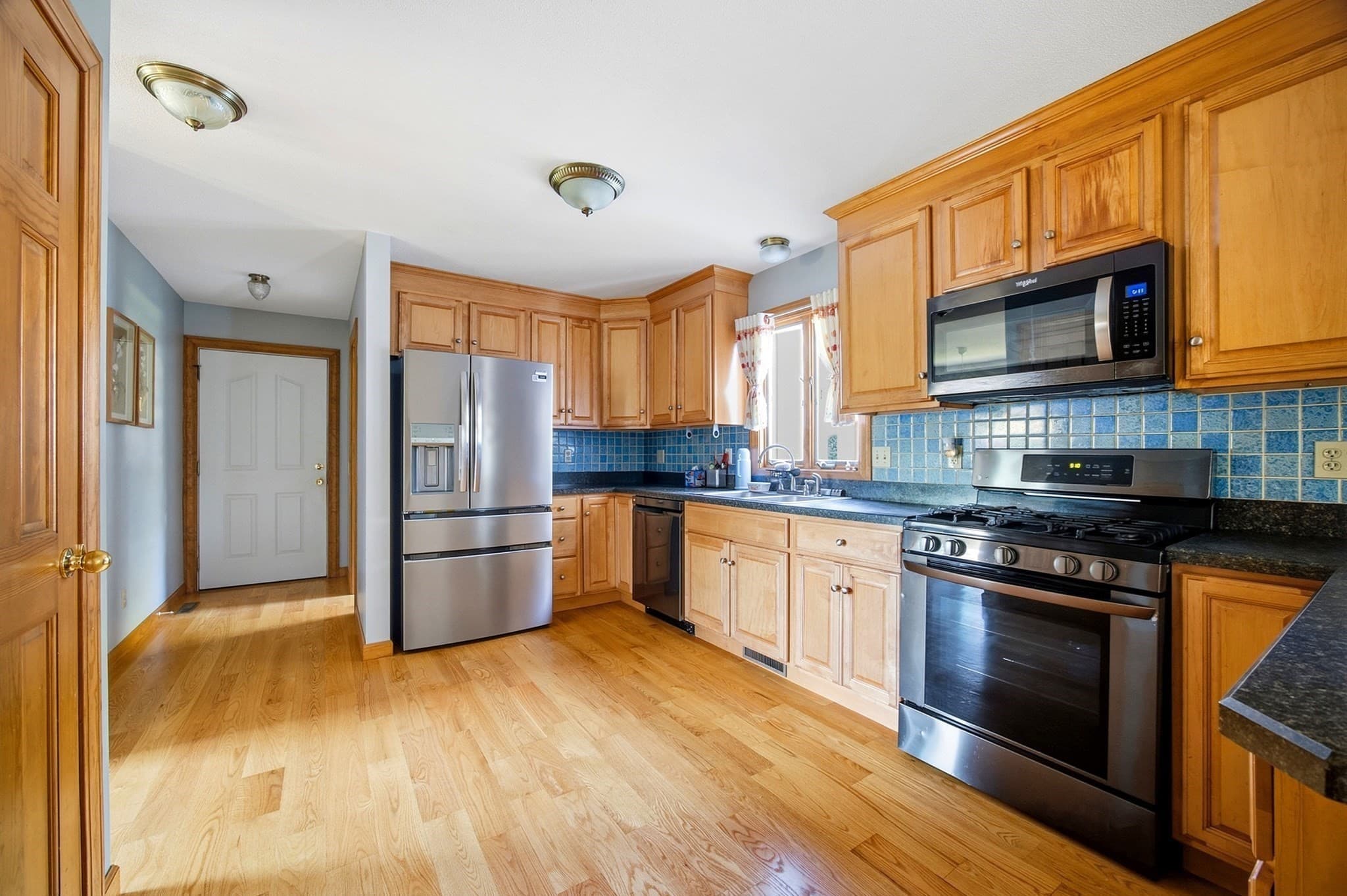 Single Family Residence at 245 North St, Agawam MA 01030, Agawam, photo 2 of 24