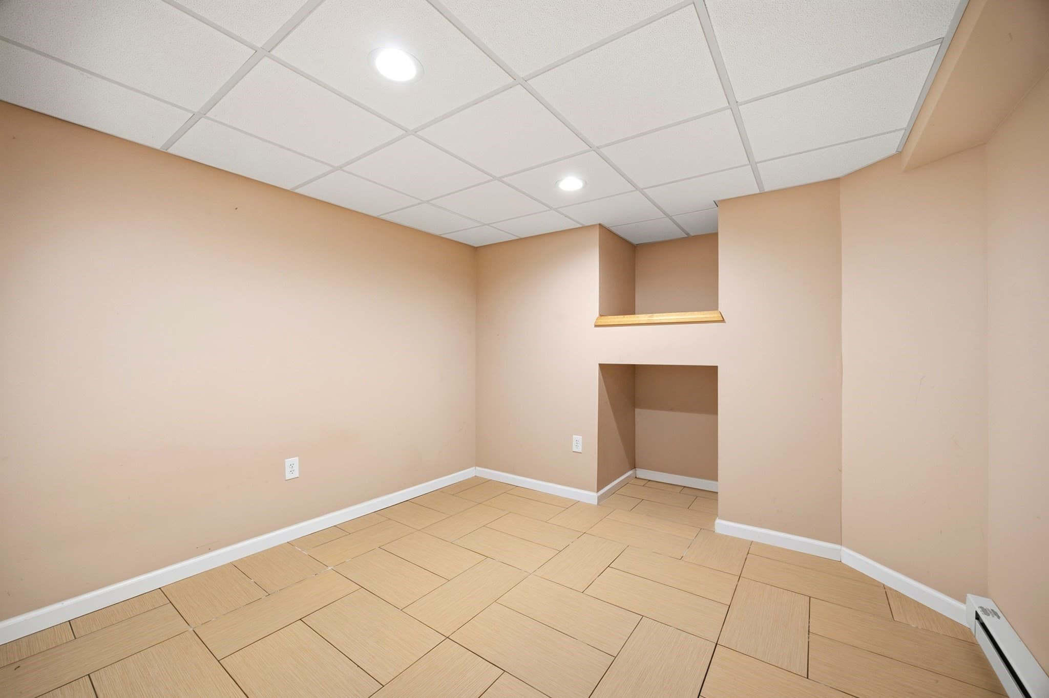 Single Family Residence at 245 North St, Agawam MA 01030, Agawam, photo 13 of 24