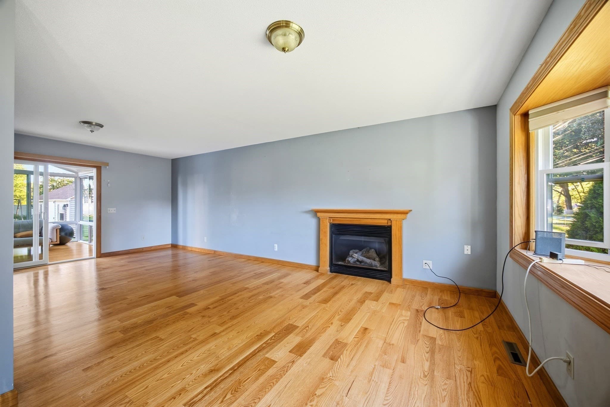 Single Family Residence at 245 North St, Agawam MA 01030, Agawam, photo 5 of 24