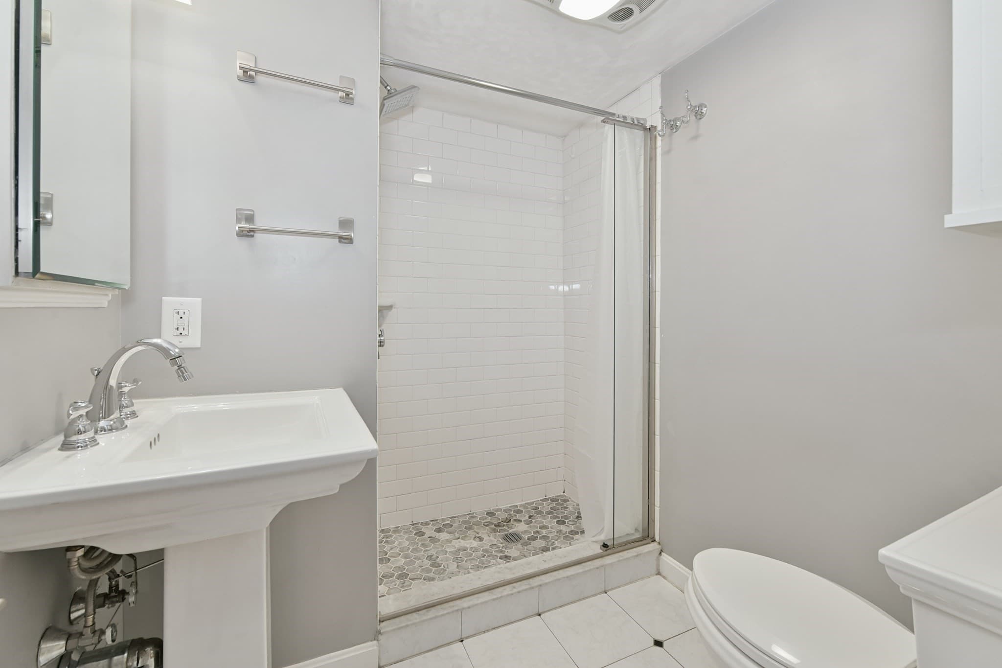 Condominium at 15 Saint George St # A, Boston MA 02118, photo 8 of 20