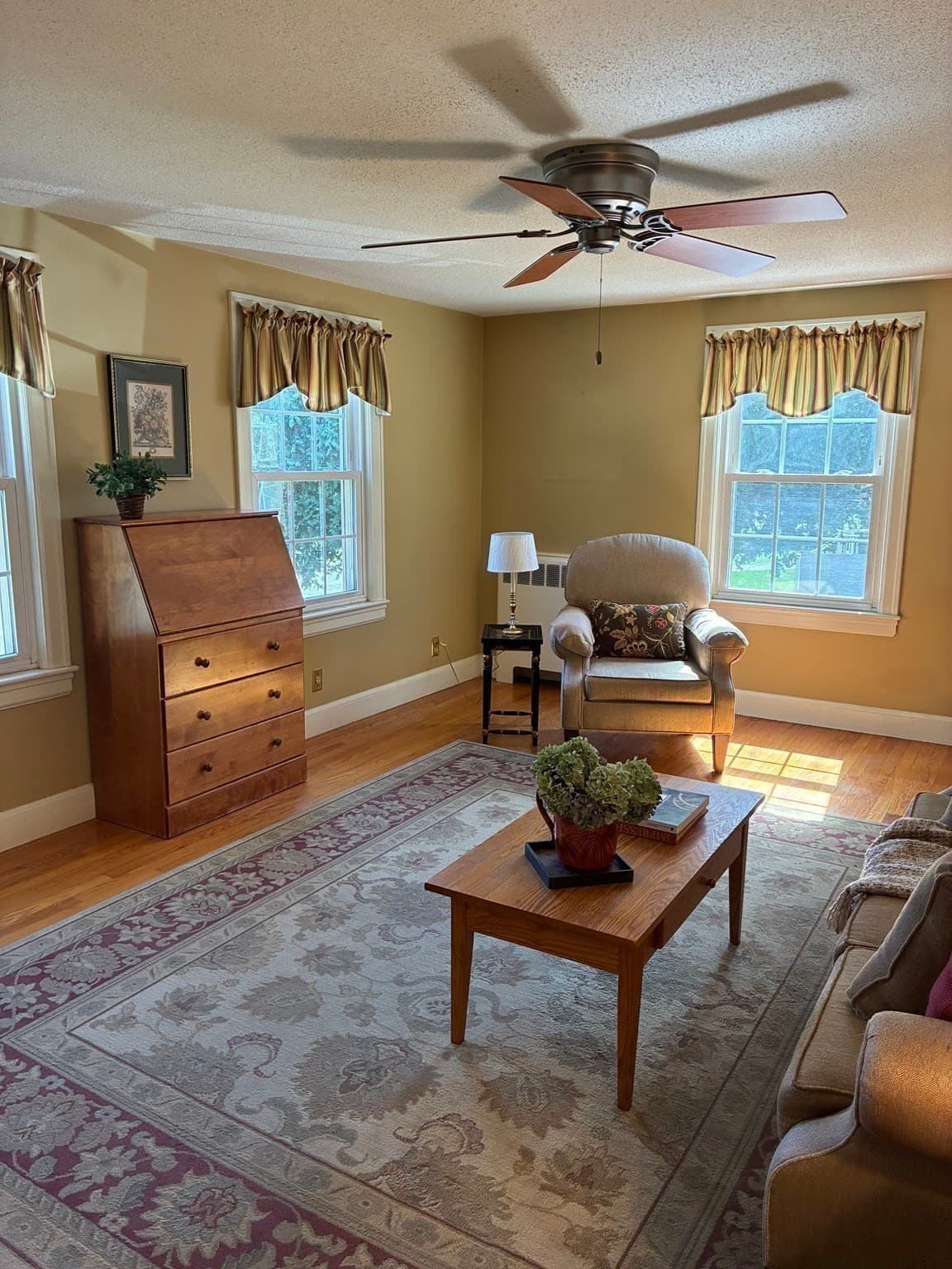 Single Family Residence at 901 Homestead Avenue, Holyoke MA 01040, Holyoke, photo 4 of 25