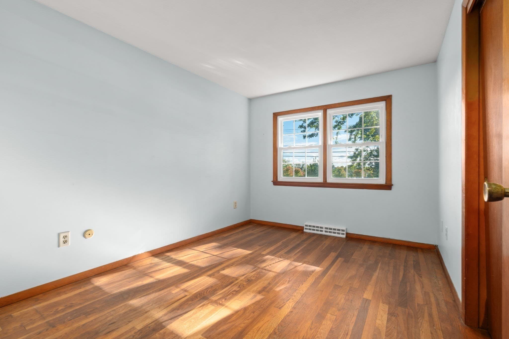 Single Family Residence at 100 Low St, Newburyport MA 01950, Newburyport, photo 15 of 26