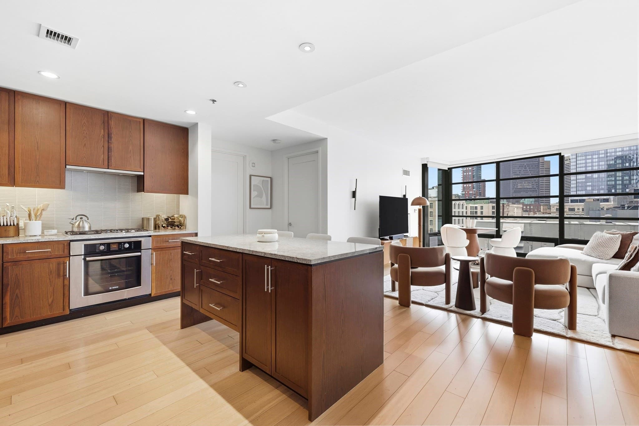 580 Washington St # 1207, Boston MA 02111