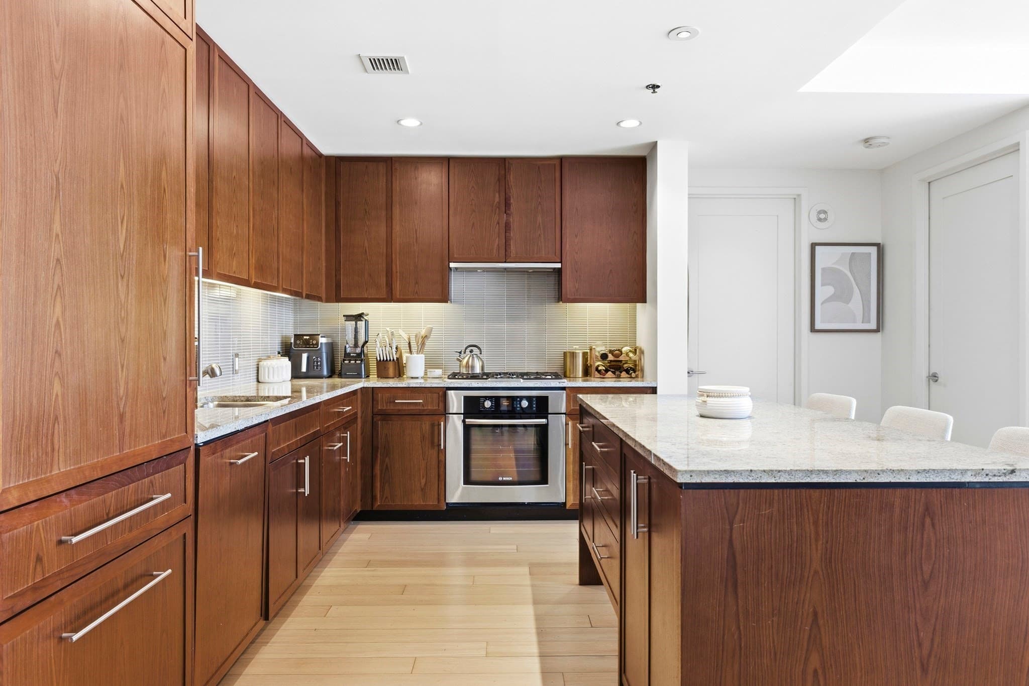 Condominium at 580 Washington St # 1207, Boston MA 02111, photo 11 of 36