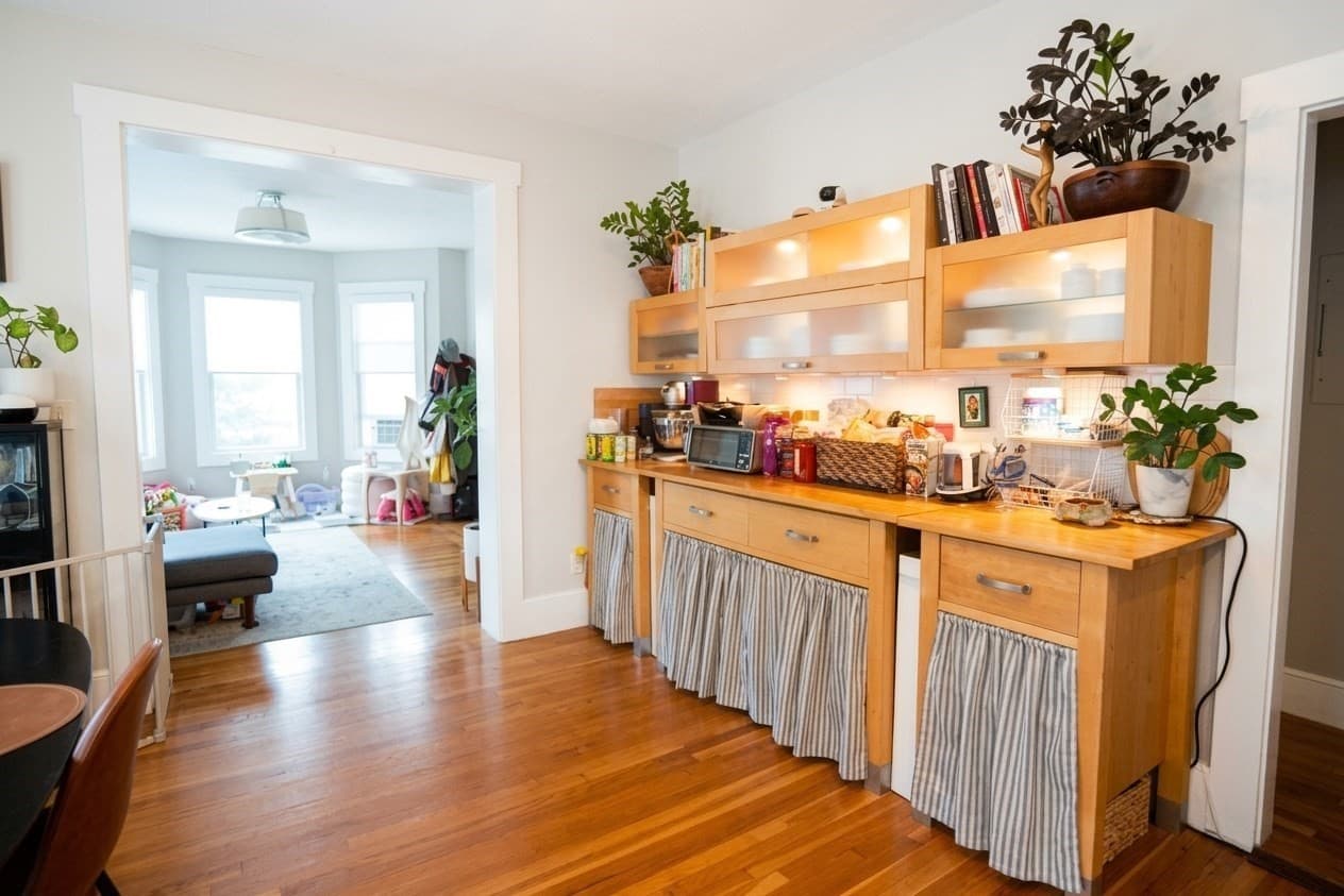 Condominium at 59 Harwood # 3, Lynn MA 01902, Lynn, photo 6 of 30
