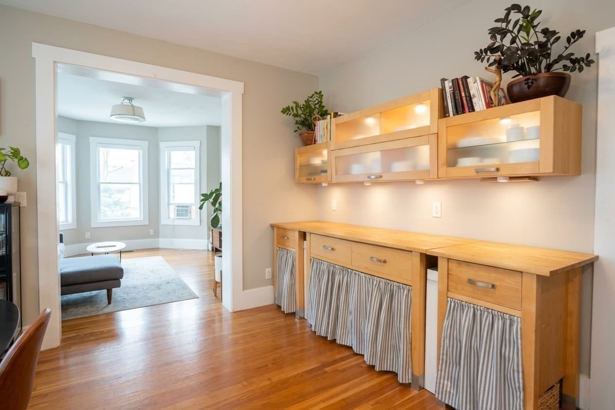 Condominium at 59 Harwood # 3, Lynn MA 01902, Lynn, photo 7 of 30