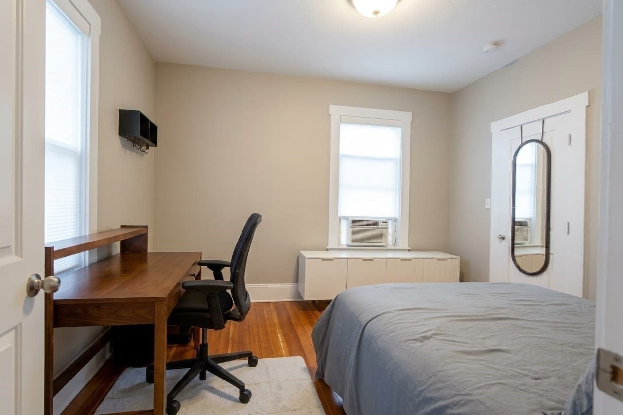 Condominium at 59 Harwood # 3, Lynn MA 01902, Lynn, photo 24 of 30