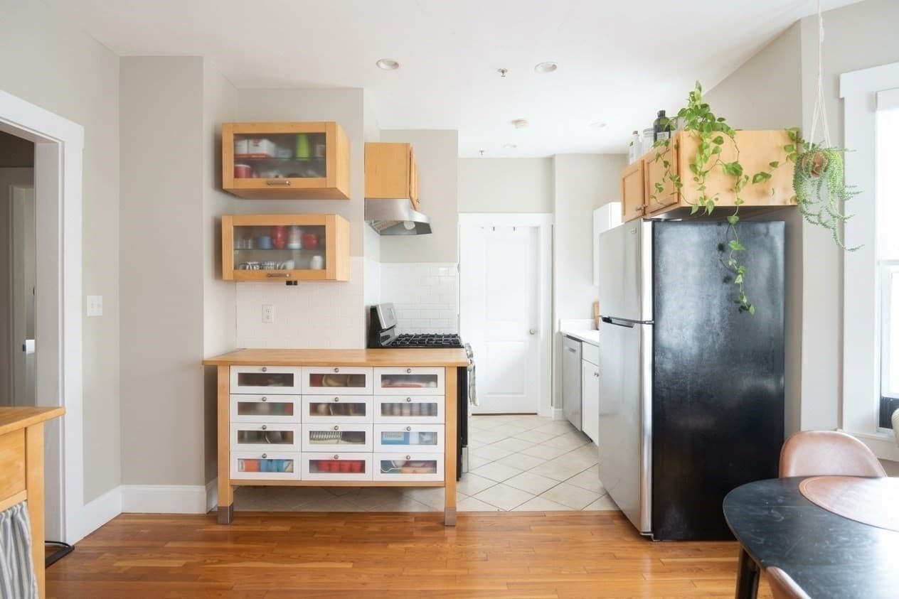 Condominium at 59 Harwood # 3, Lynn MA 01902, Lynn, photo 11 of 30