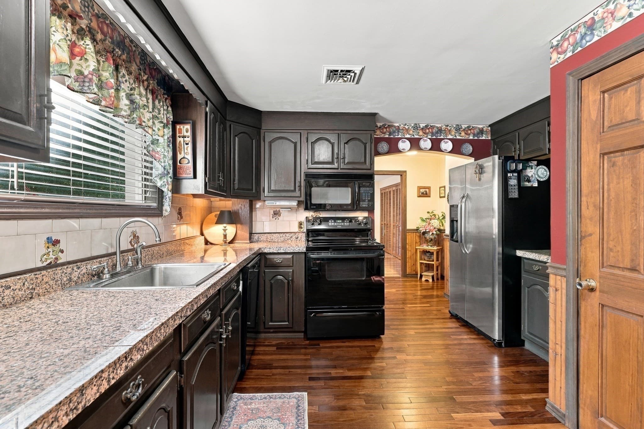 Single Family Residence at 189 Allen Road, Billerica MA 01821, Billerica, photo 9 of 41