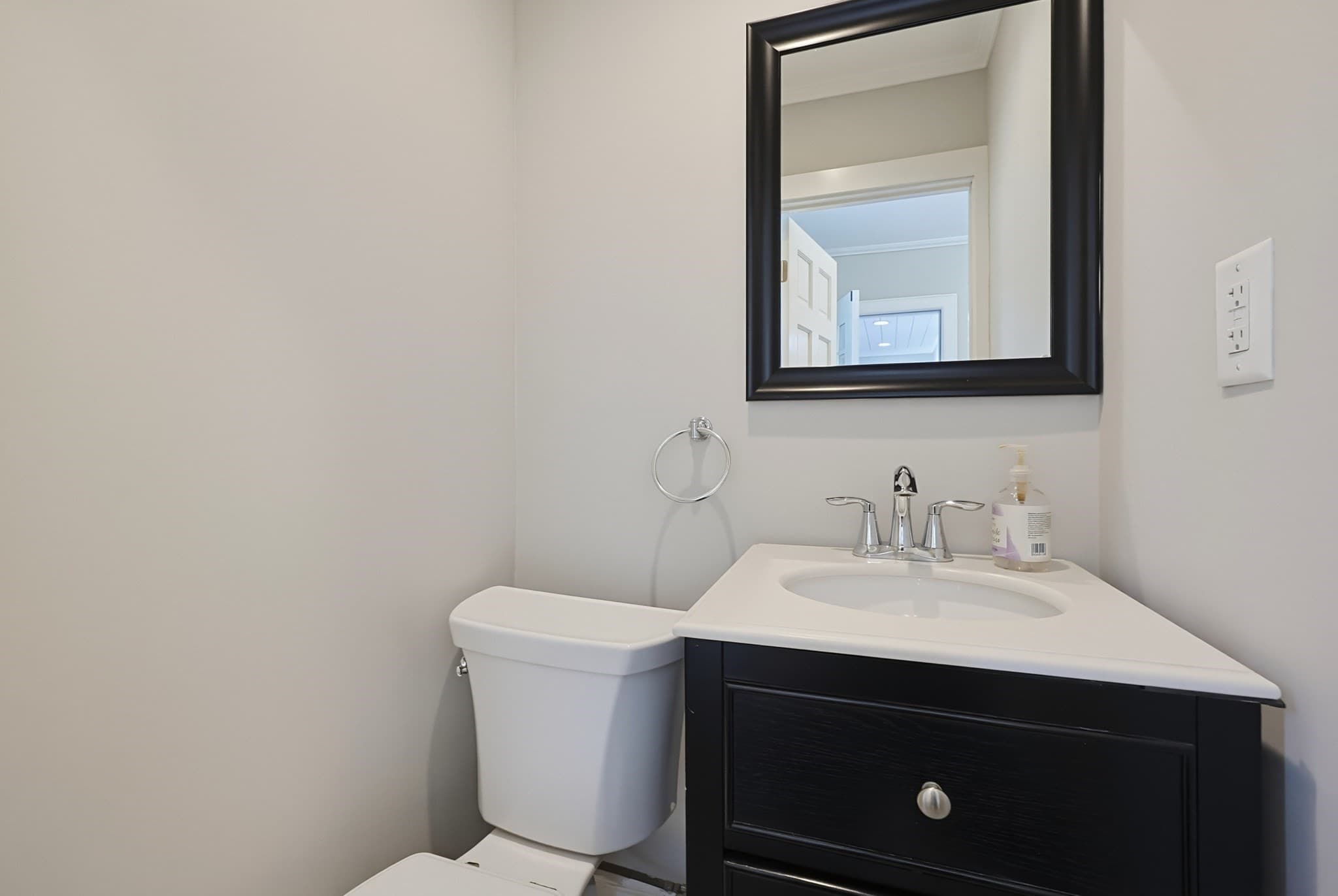 Single Family Residence at 115 North Avenue, Natick MA 01760, Natick, photo 22 of 41