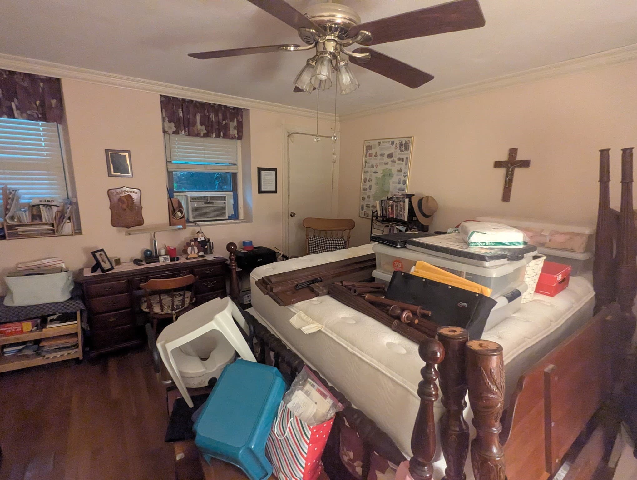 3 Family at 598 East Fourth Street, Boston MA 02127, Boston, photo 13 of 19