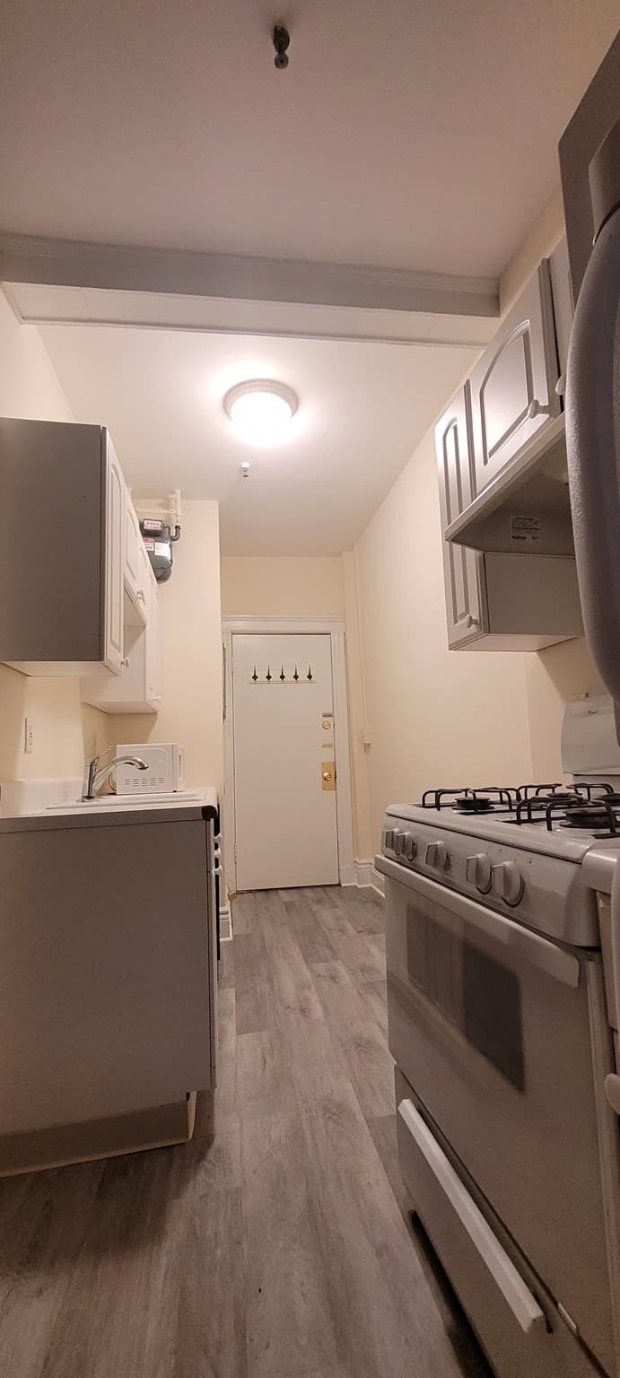 Condominium at 60 Queensberry St # 2, Boston MA 02215, Boston, photo 2 of 12
