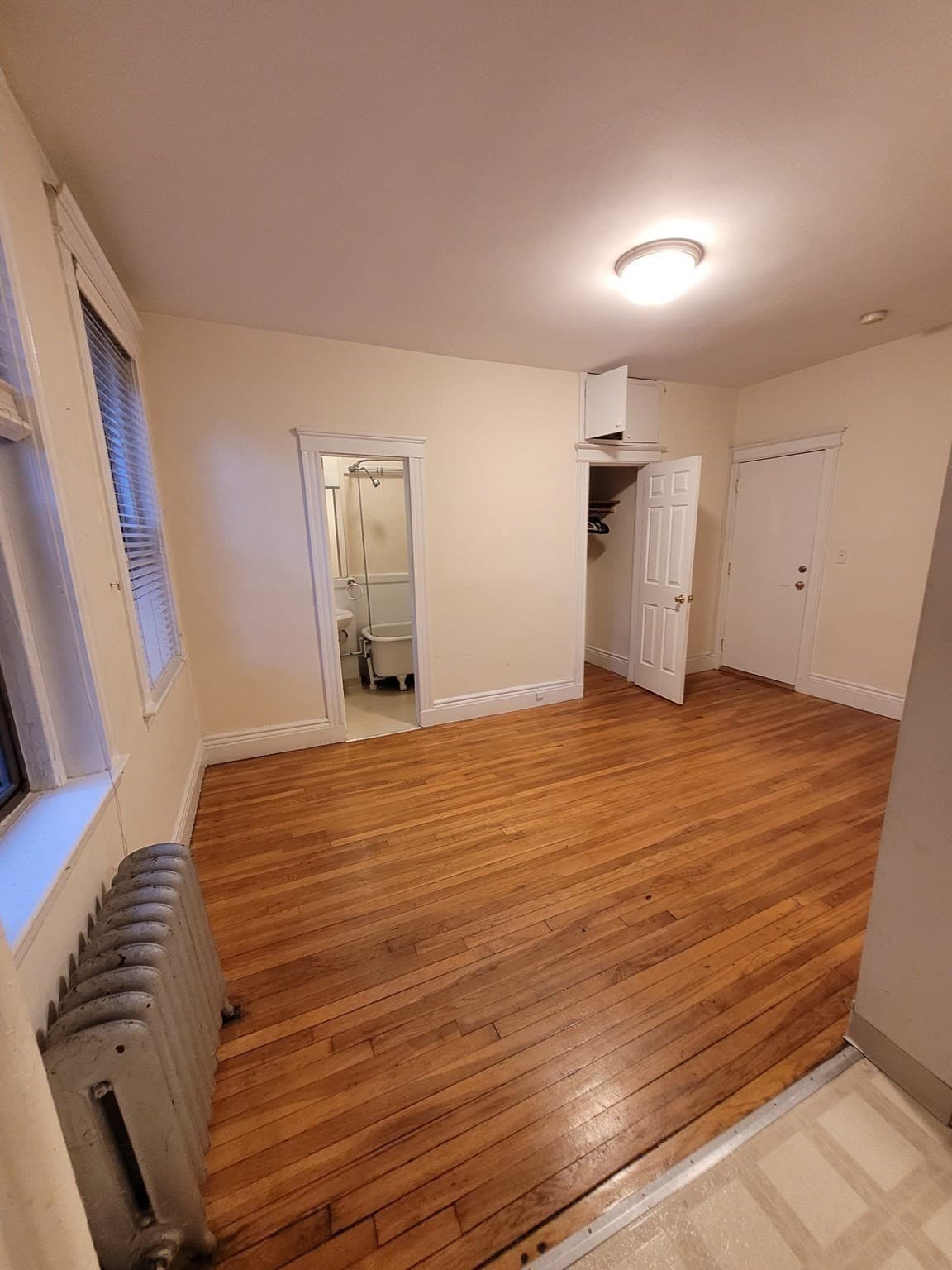 Condominium at 60 Queensberry St # 2, Boston MA 02215, Boston, photo 6 of 12