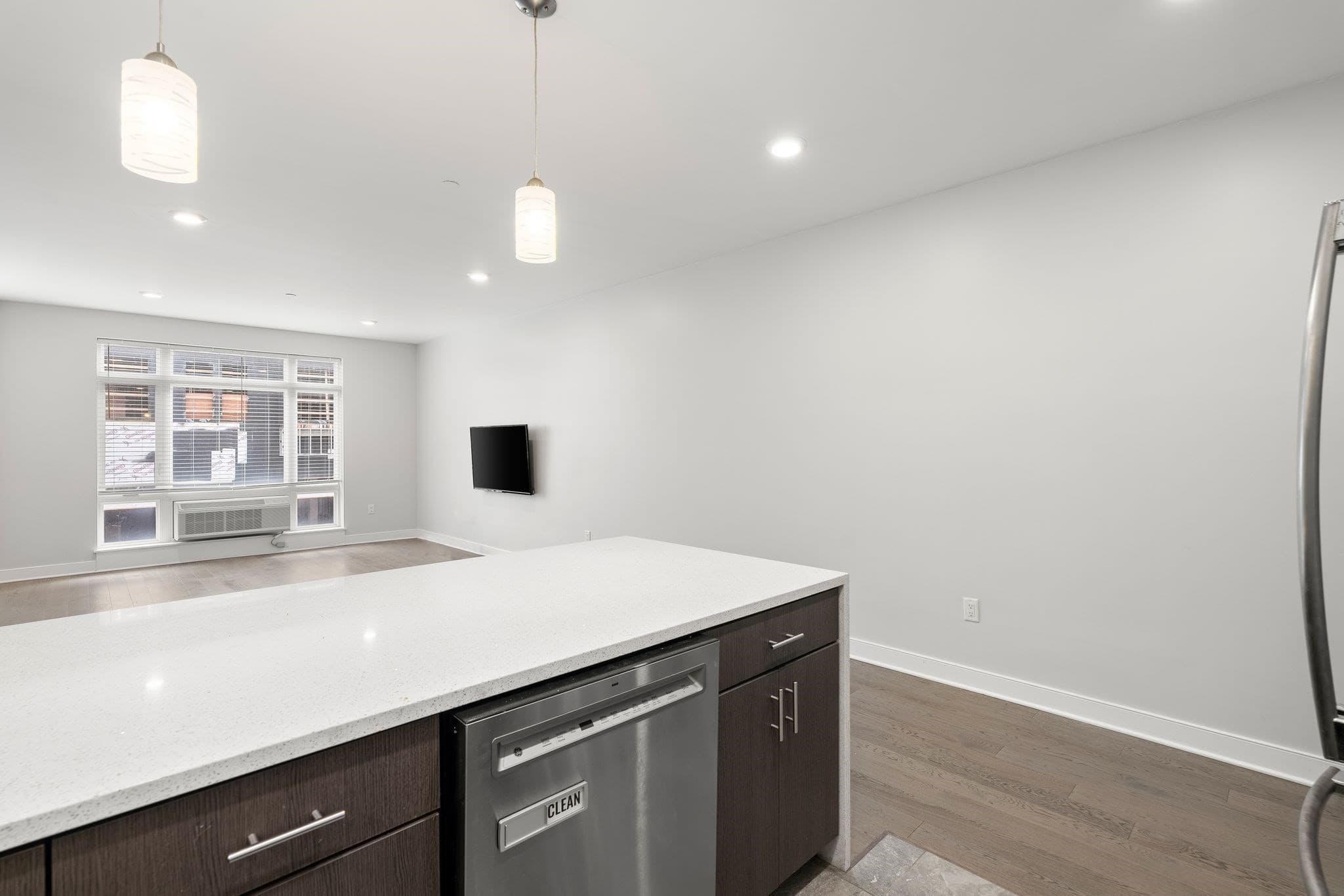 Condominium at 2 Cliveden Street # 201E, Quincy MA 02169, Quincy, photo 7 of 37