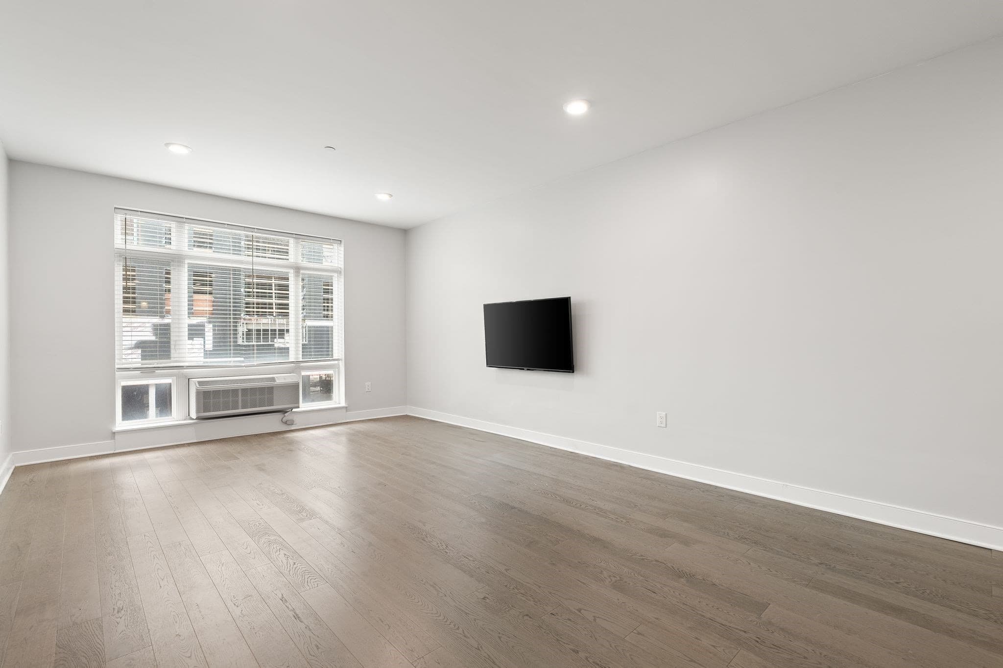 Condominium at 2 Cliveden Street # 201E, Quincy MA 02169, Quincy, photo 11 of 37