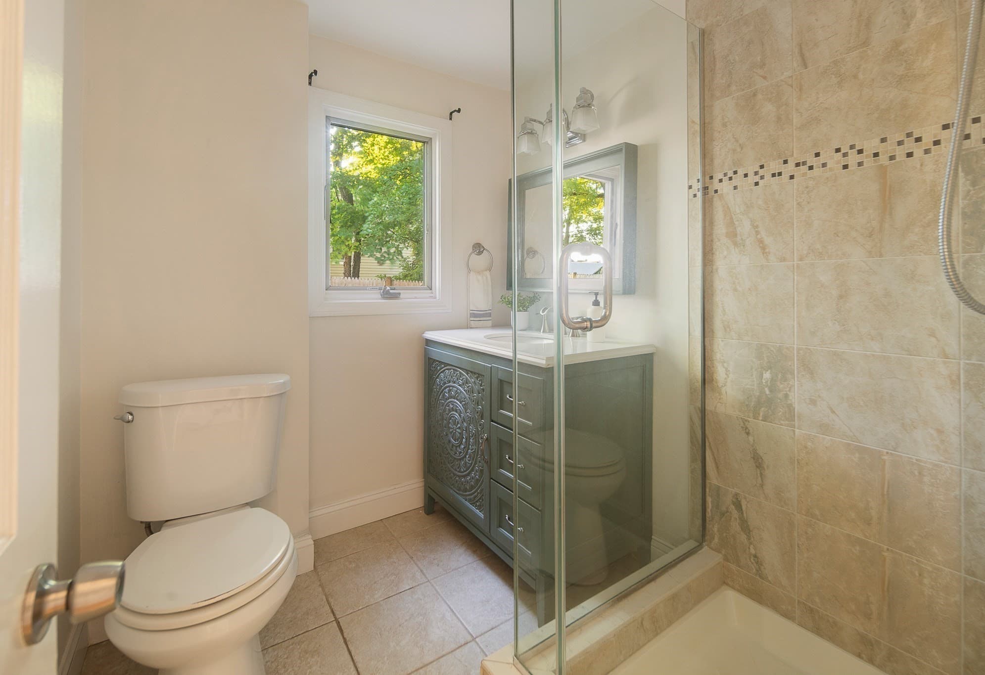 Single Family Residence at 7 Beach St, Newton MA 02460, Newton, photo 9 of 22
