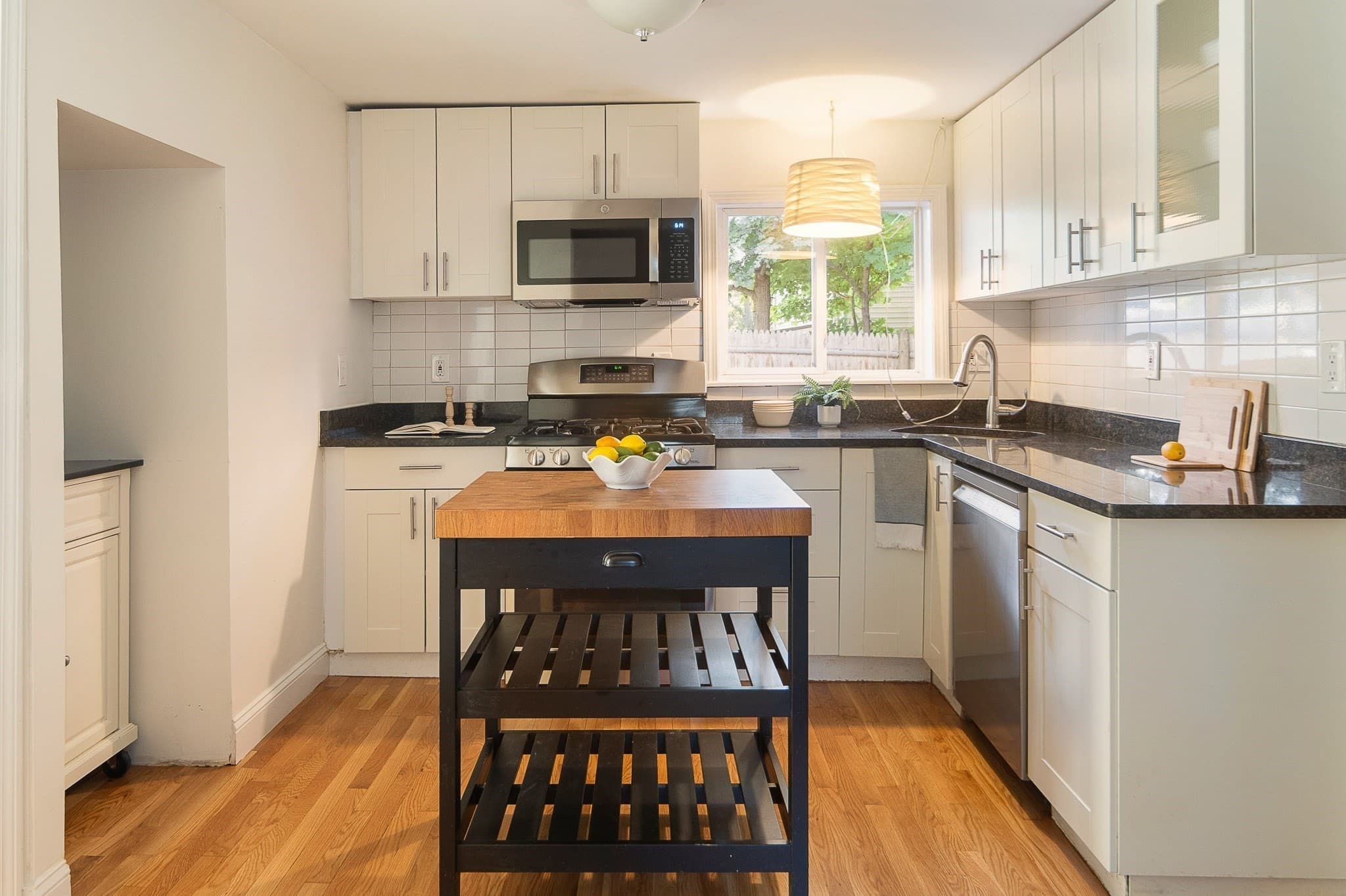 Single Family Residence at 7 Beach St, Newton MA 02460, Newton, photo 10 of 22