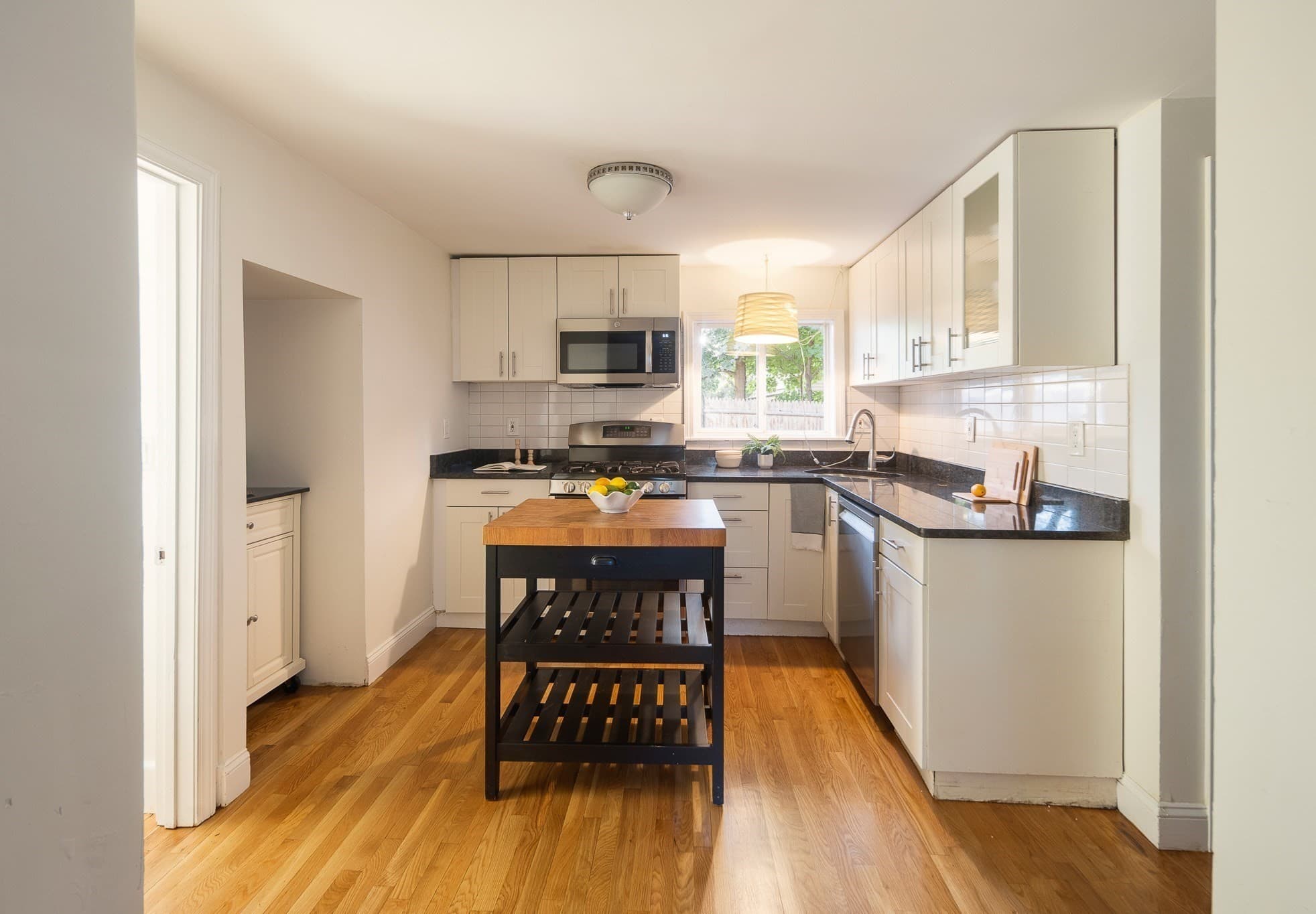 Single Family Residence at 7 Beach St, Newton MA 02460, Newton, photo 11 of 22