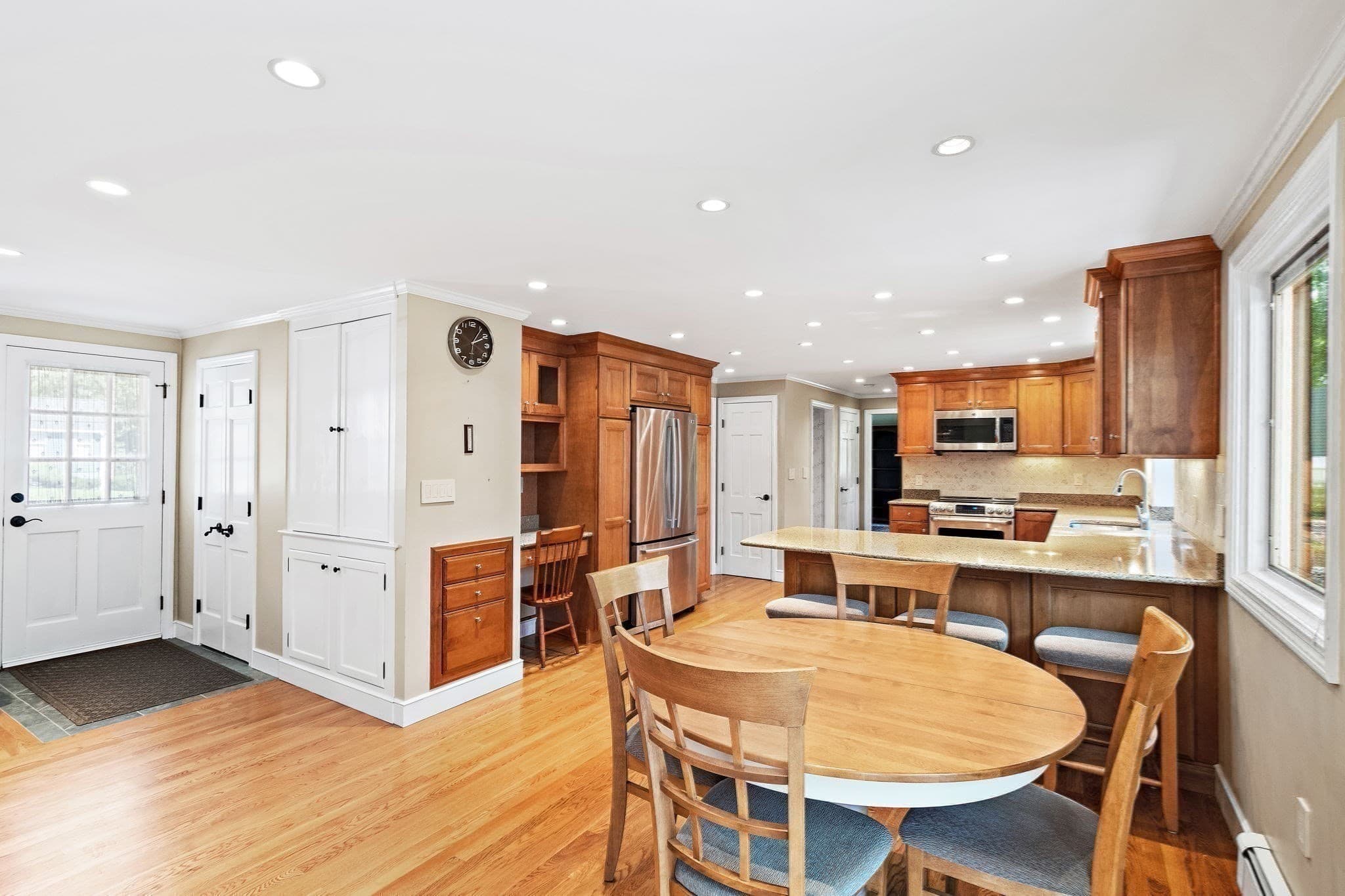 Single Family Residence at 215 Oak Hill Circle, Concord MA 01742, Concord, photo 2 of 21