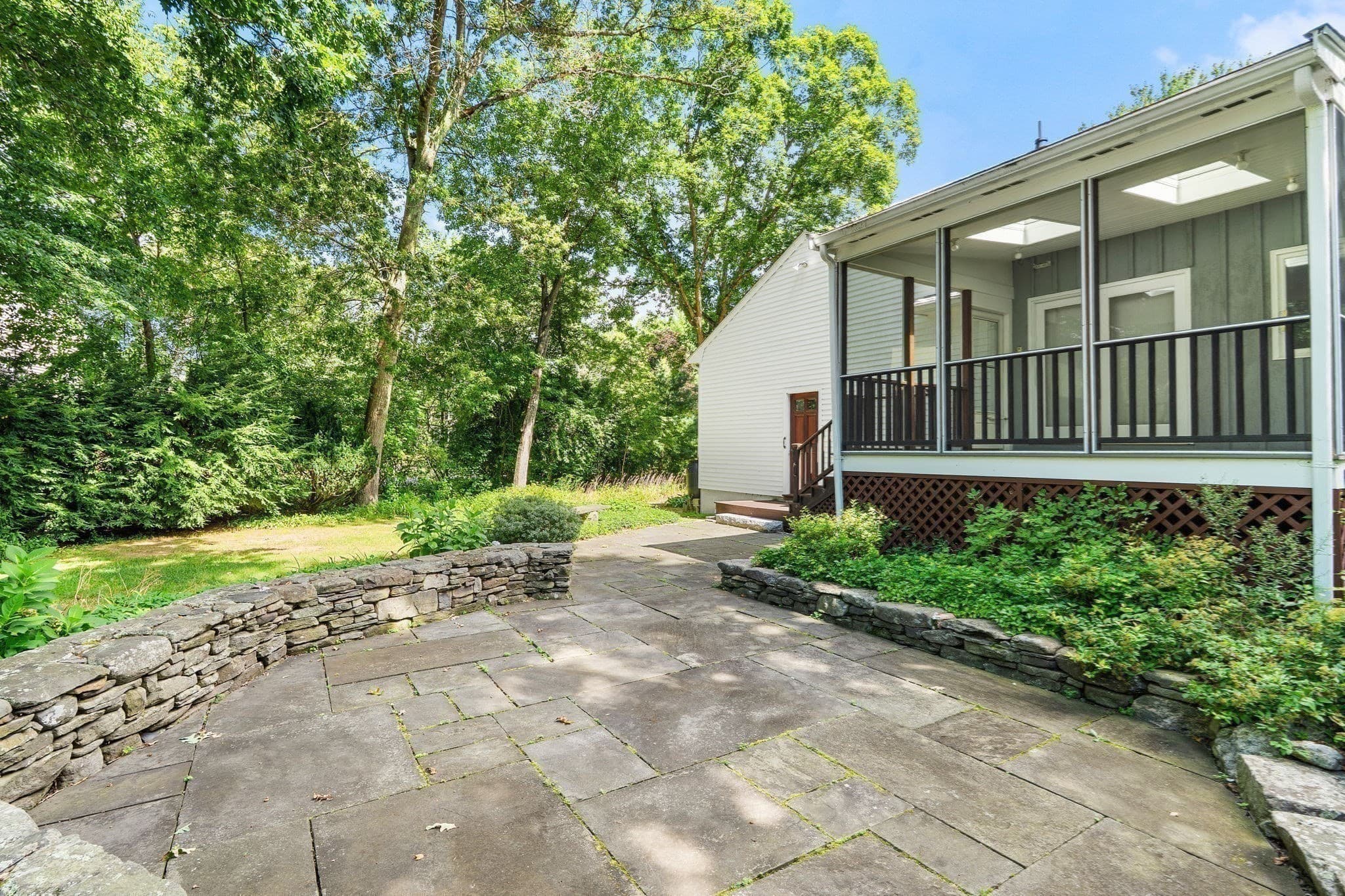Single Family Residence at 215 Oak Hill Circle, Concord MA 01742, Concord, photo 18 of 21