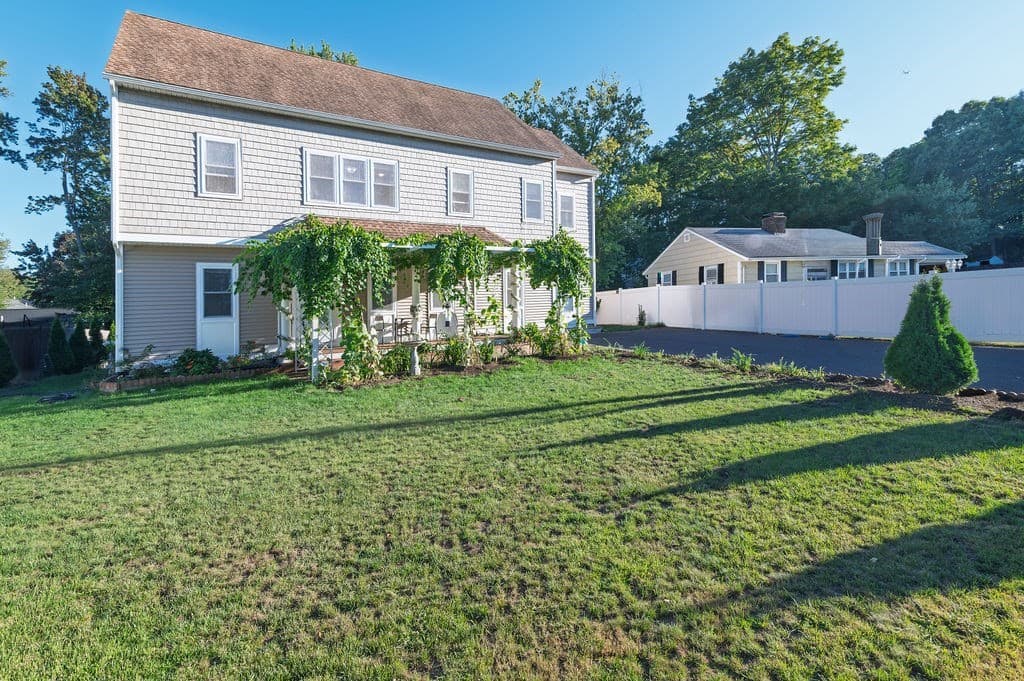 Single Family Residence at 116 Common St, Braintree MA 02184, Braintree, photo 2 of 42