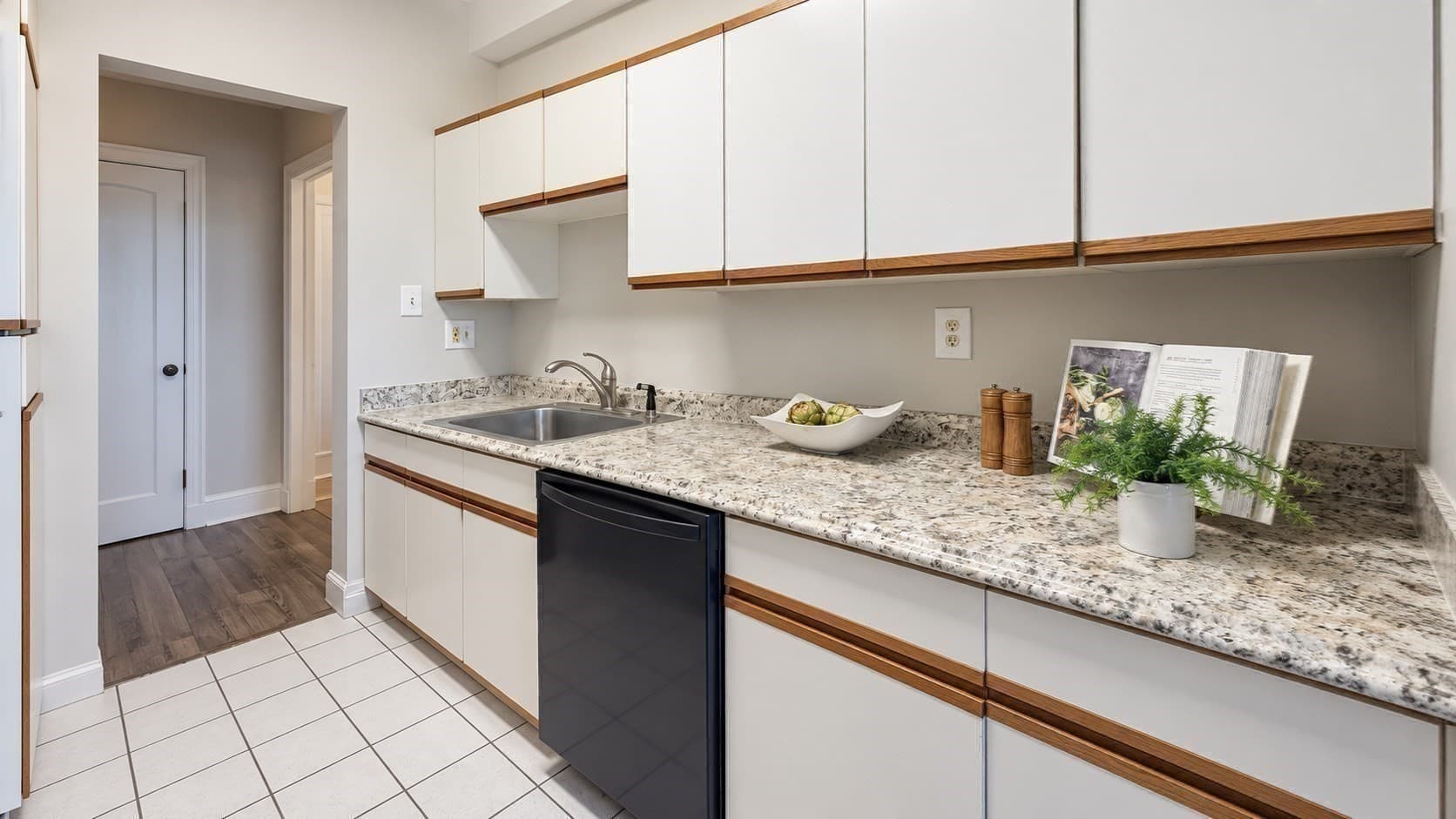 Condominium at 354 N Main St # 306, Andover MA 01810, Andover, photo 8 of 13