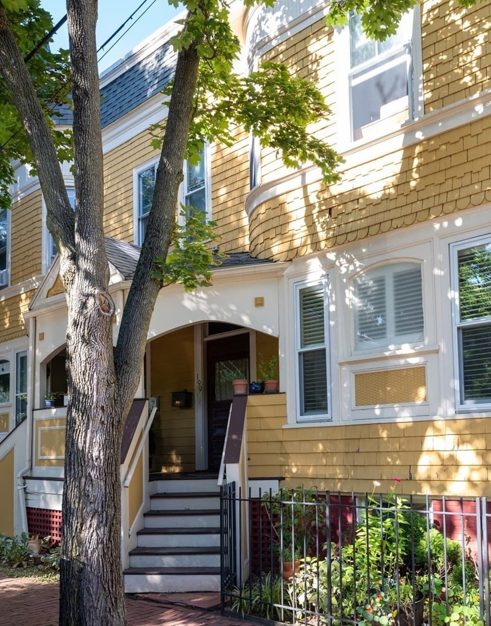 199-201 Hamilton Street # 2, Cambridge MA 02139