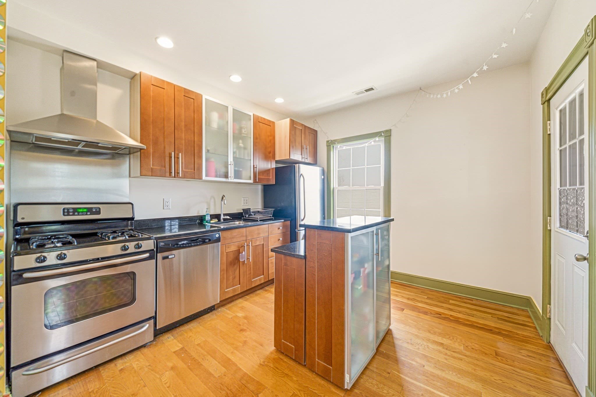 Condominium at 12-14 Everett St # 202, Boston MA 02134, photo 9 of 28
