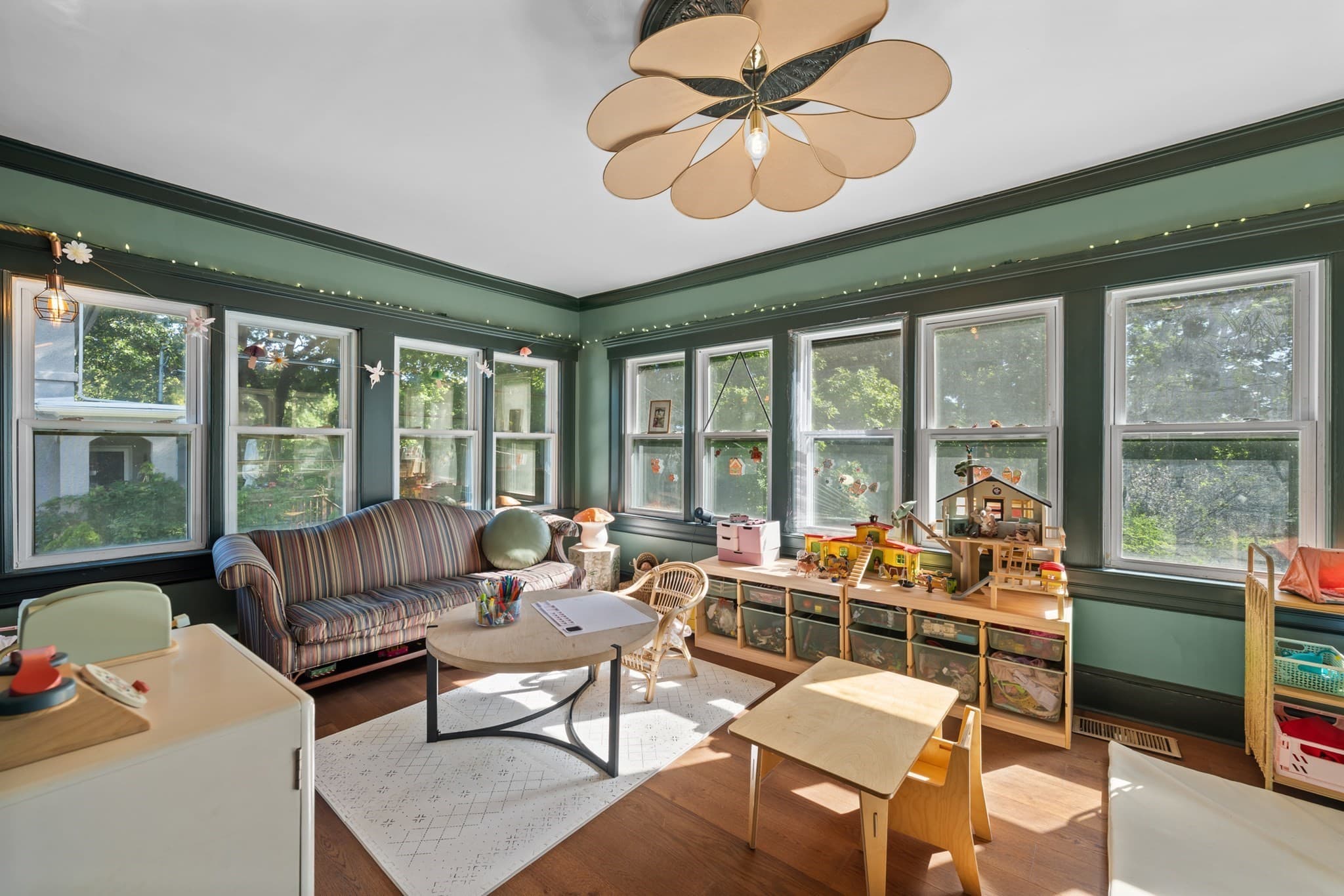 Single Family Residence at 19 S Lenox St, Worcester MA 01602, Worcester, photo 16 of 42