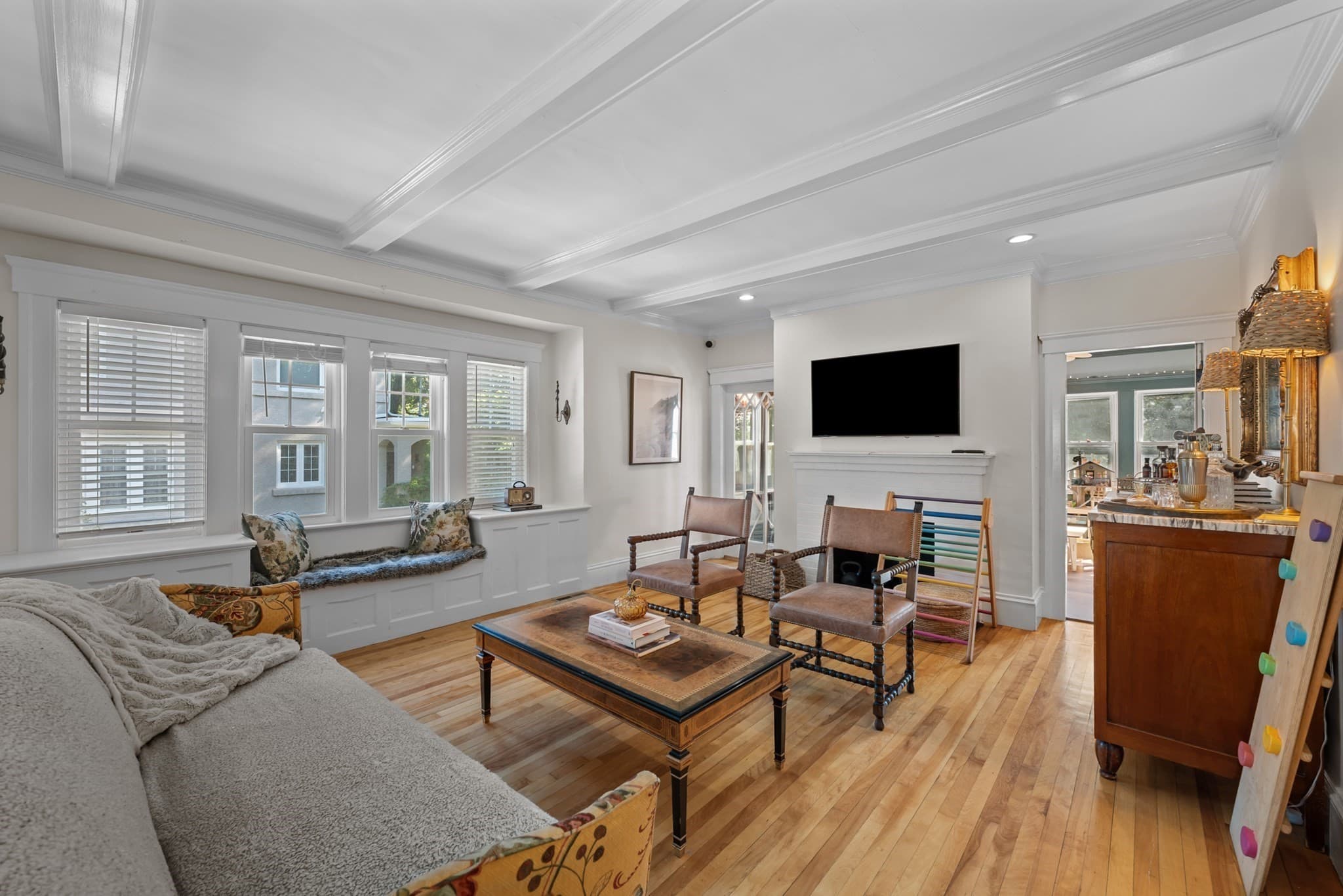 Single Family Residence at 19 S Lenox St, Worcester MA 01602, Worcester, photo 14 of 42