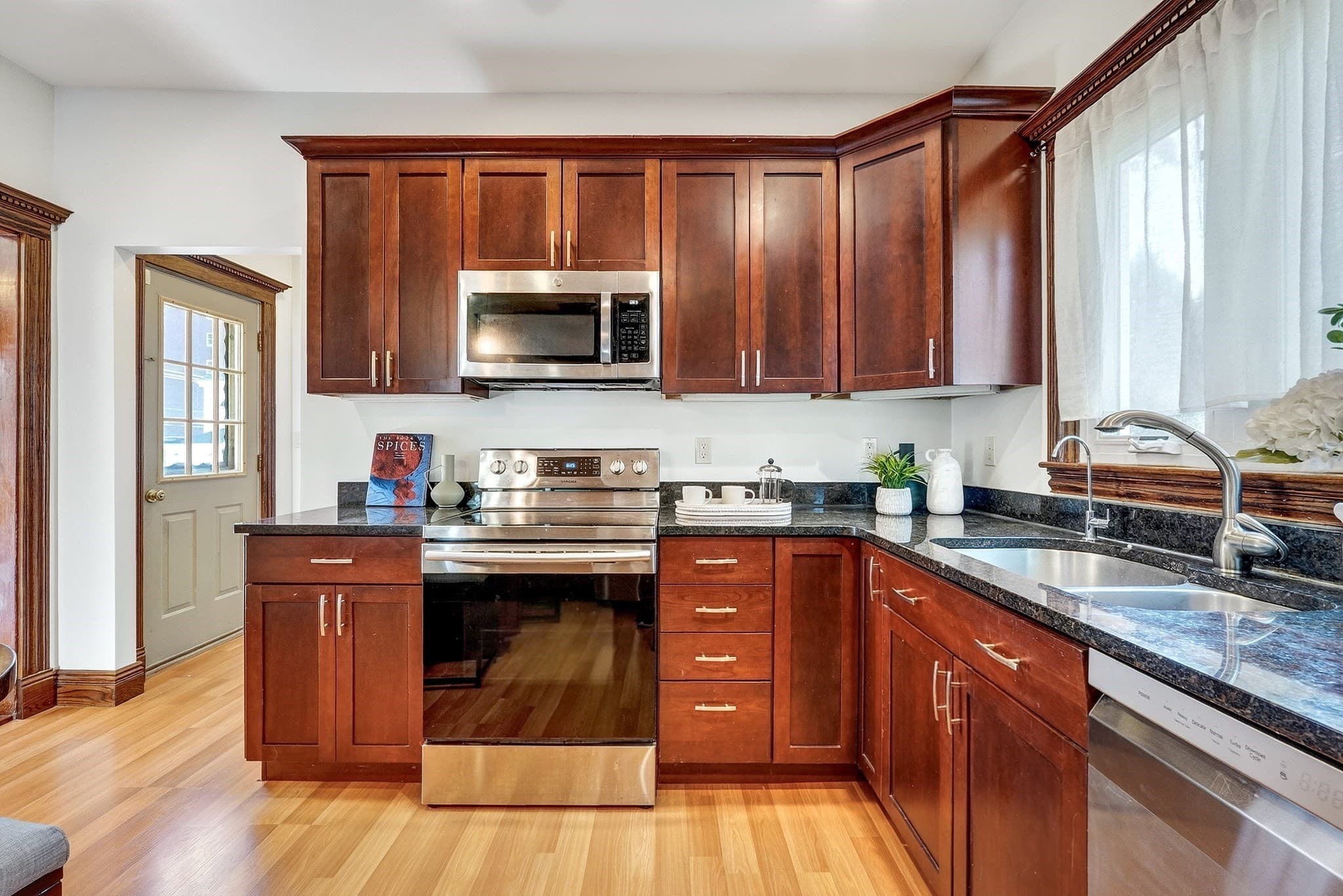 Single Family Residence at 45 Fairview Terrace, Malden MA 02148, Malden, photo 8 of 19