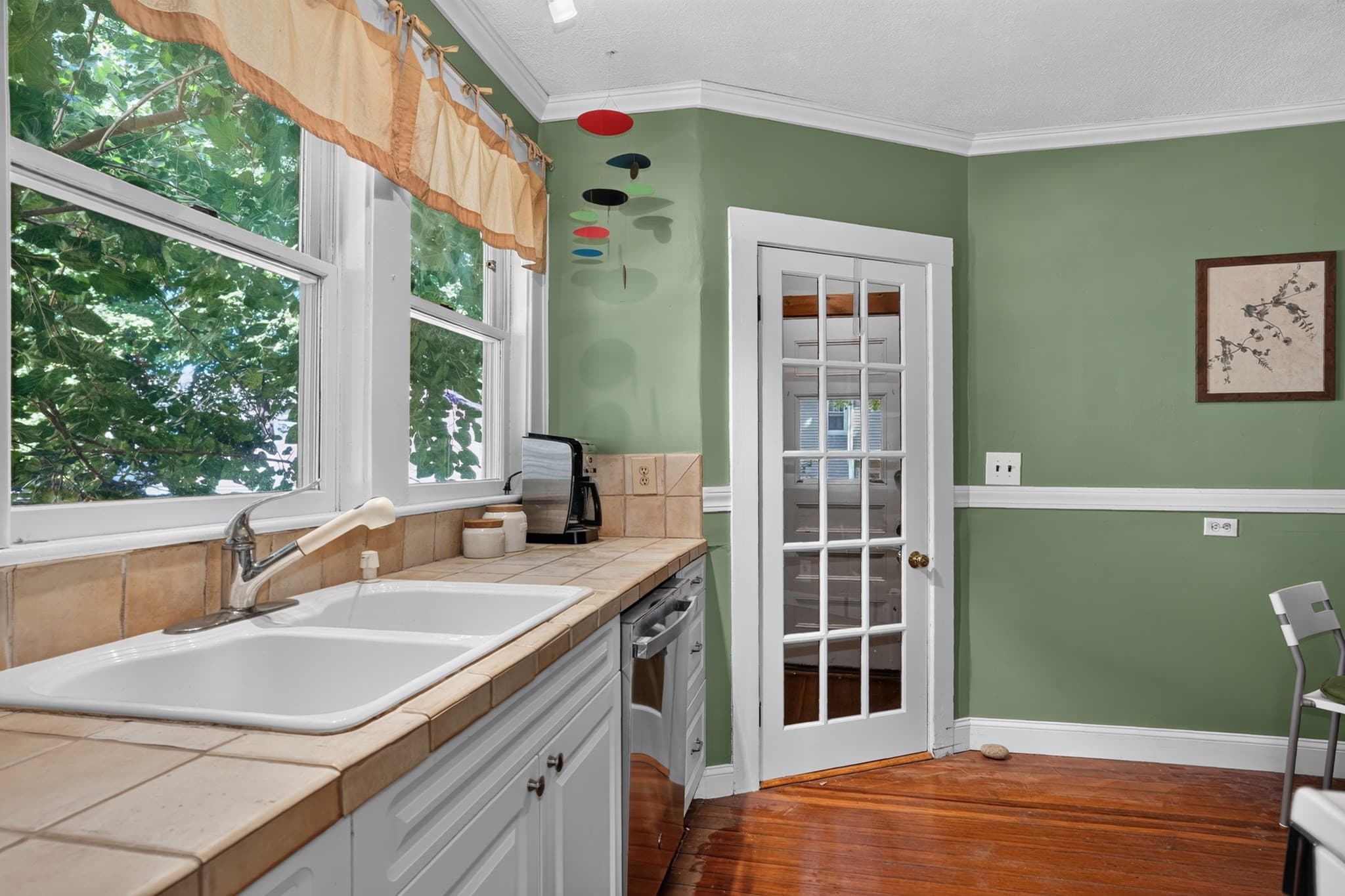 Condominium at 106 Harnden Ave # 106, Watertown MA 02472, Watertown, photo 10 of 24