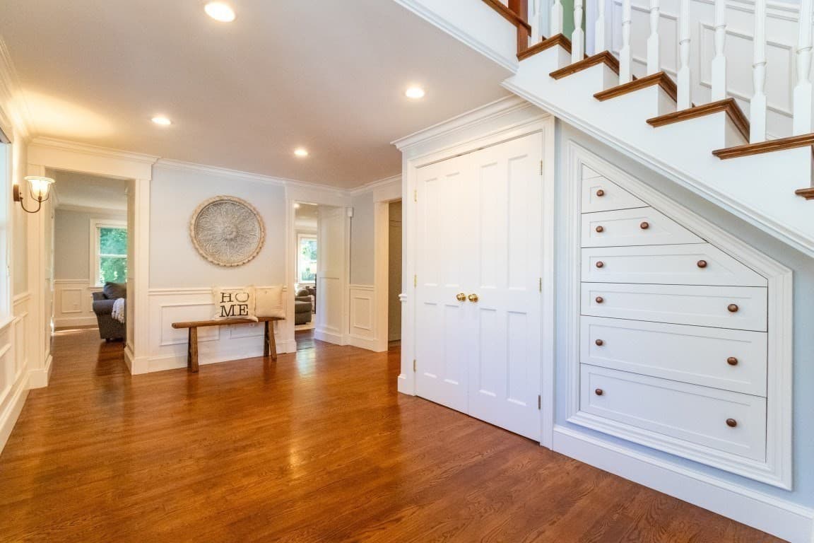 Single Family Residence at 30 Sarah St, Burlington MA 01803, Burlington, photo 5 of 42