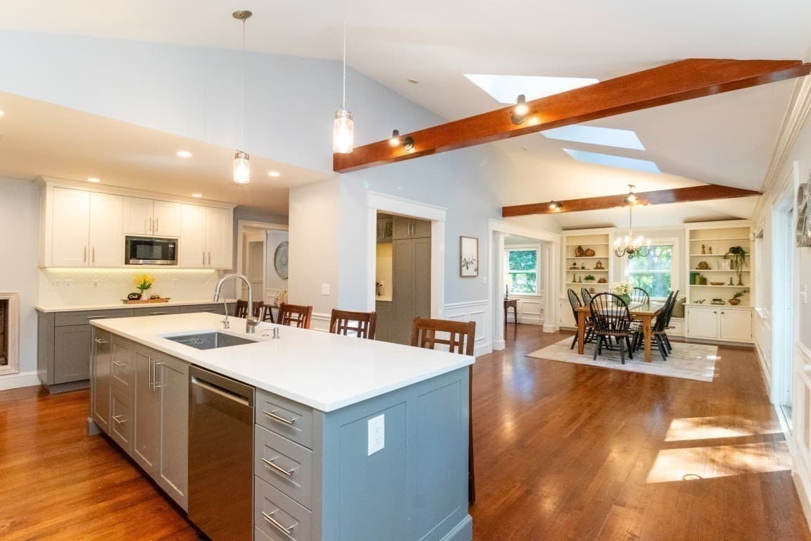 Single Family Residence at 30 Sarah St, Burlington MA 01803, Burlington, photo 11 of 42