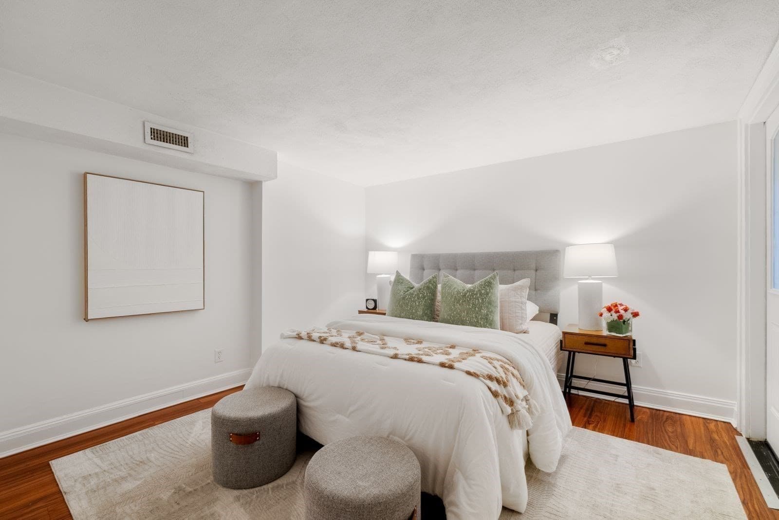 Condominium at 2 Monument Square # 1, Boston MA 02129, photo 13 of 27