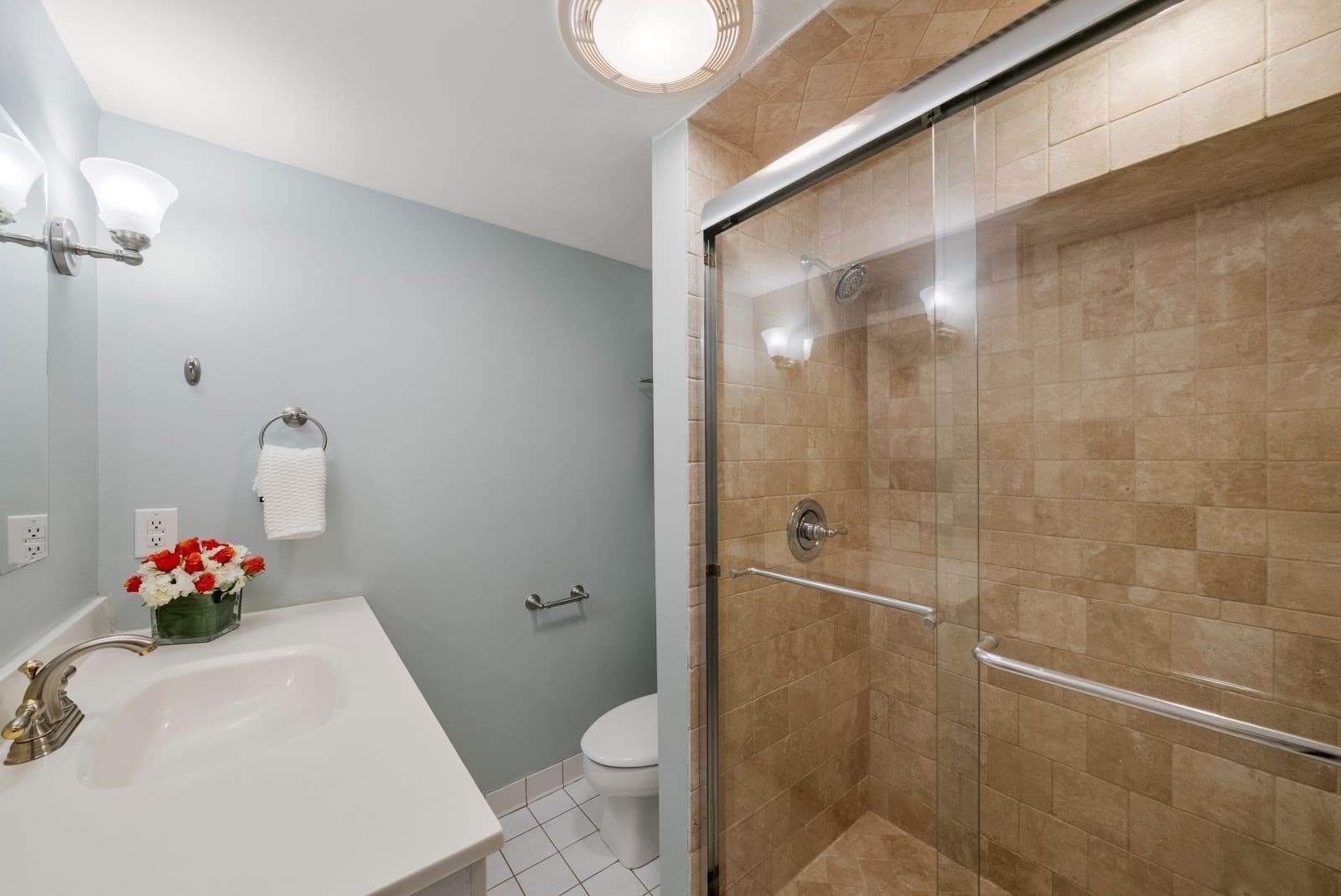 Condominium at 2 Monument Square # 1, Boston MA 02129, photo 16 of 27