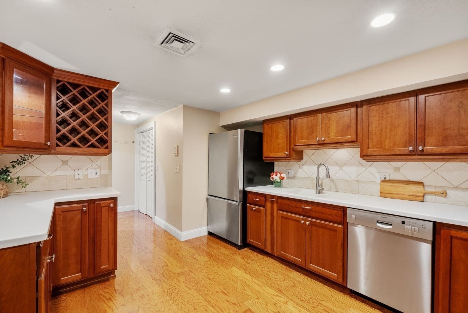 Condominium at 2 Monument Square # 1, Boston MA 02129, photo 12 of 27