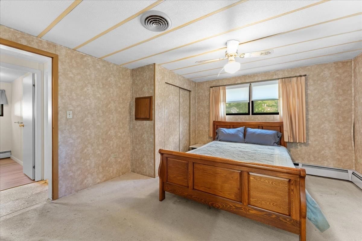 Mobile Home at 36 Silver Birch Ln, Kingston MA 02364, Kingston, photo 13 of 22
