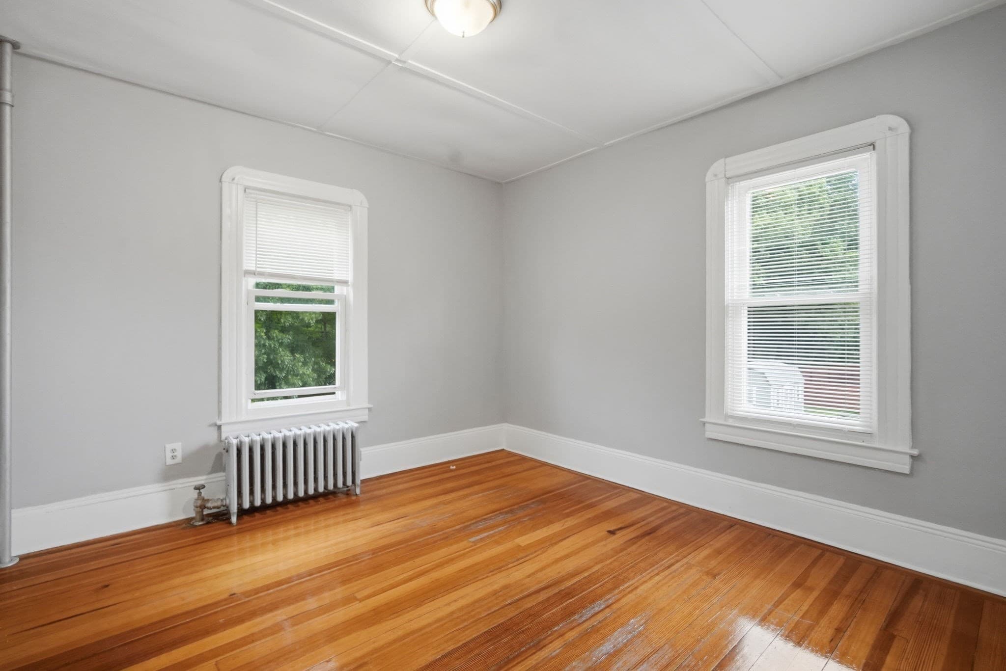 3 Family at 44-46 Langdon St, Springfield MA 01104, Springfield, photo 16 of 38