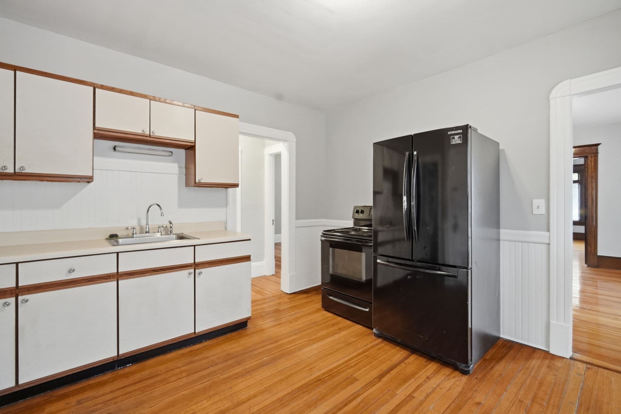 3 Family at 44-46 Langdon St, Springfield MA 01104, Springfield, photo 11 of 38