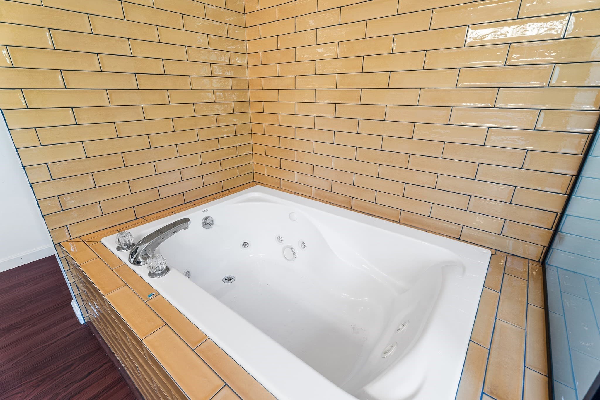 Condominium at 186 Algonquin Trl # 76, Ashland MA 01721, Ashland, photo 19 of 40