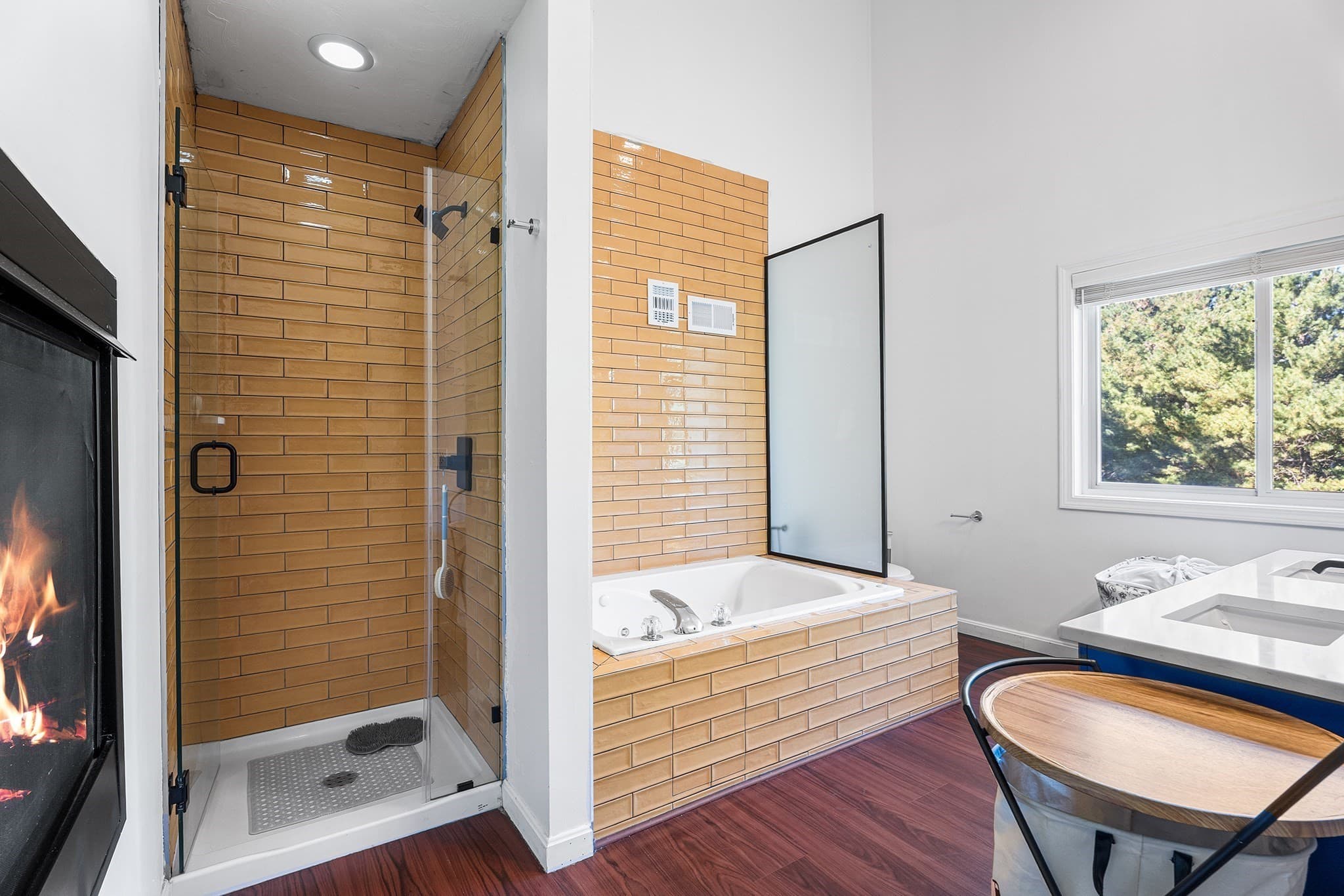 Condominium at 186 Algonquin Trl # 76, Ashland MA 01721, Ashland, photo 21 of 40