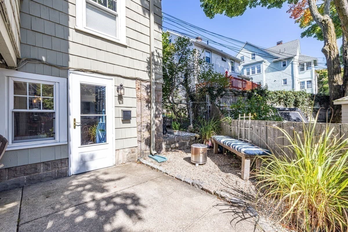 Condominium at 60 Guernsey St. # 1, Boston MA 02131, Boston, photo 23 of 28