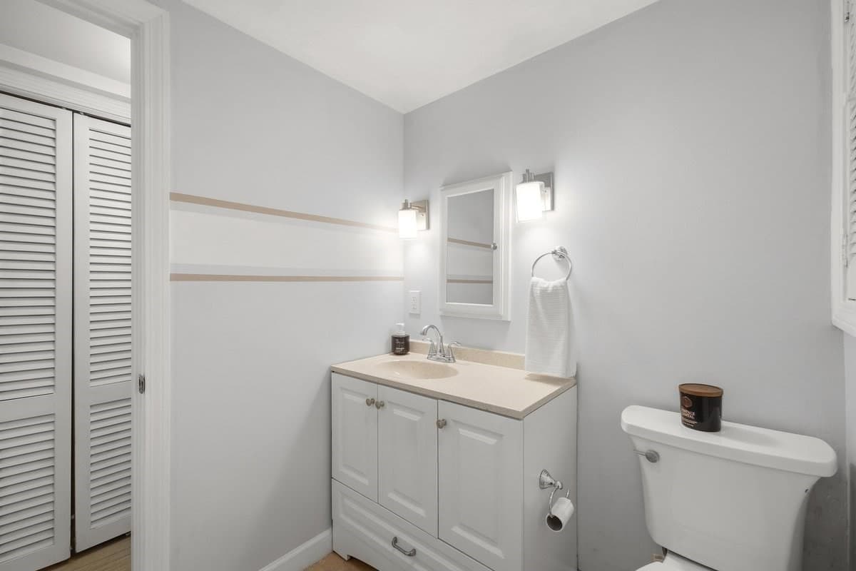 Condominium at 60 Guernsey St. # 1, Boston MA 02131, Boston, photo 20 of 28